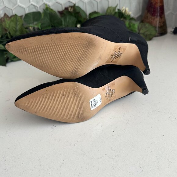 Express Womens Black Suede Ankle Booties Size 6 - Picture 9 of 9